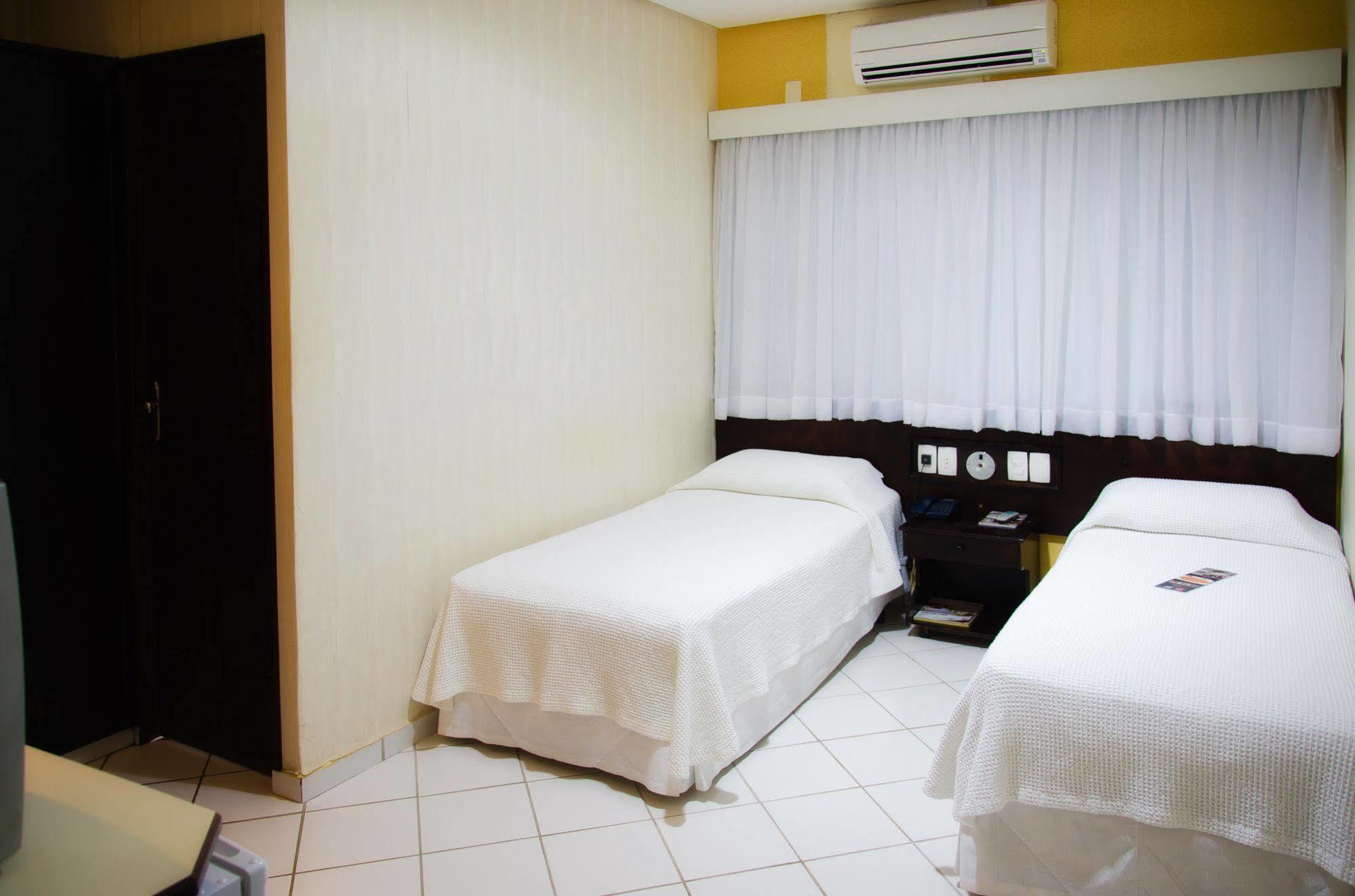 Pousada Dos Girassois Palmas  Extérieur photo